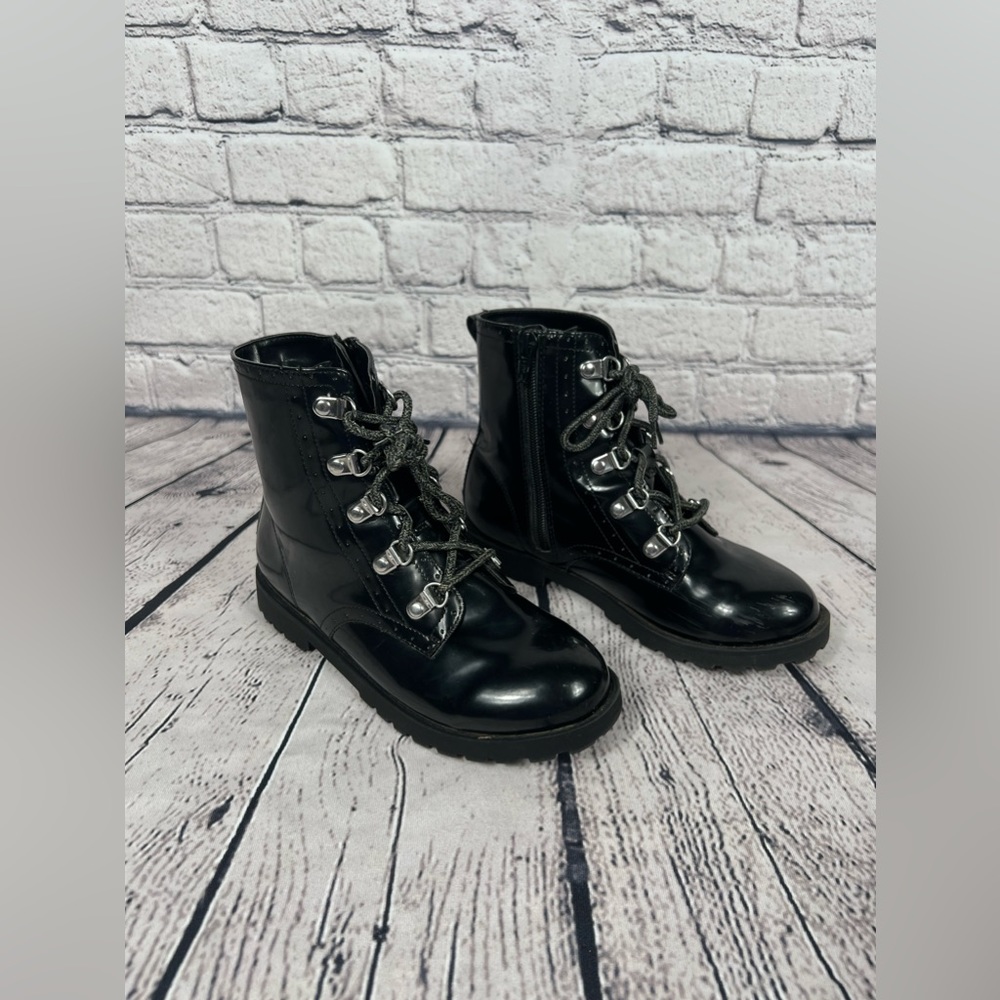 Kids combat boots black lace up
